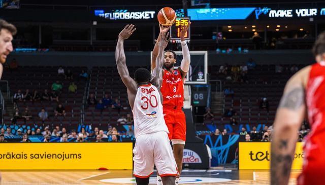 也和劳埃德 也和劳埃德