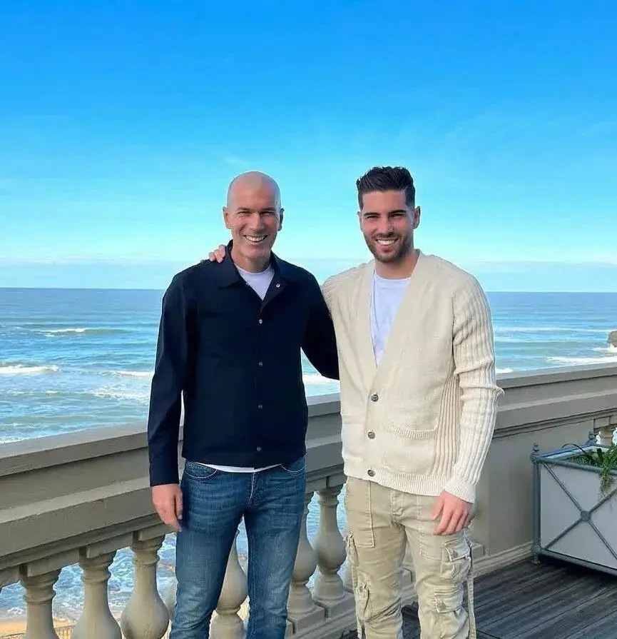 其中一次是 其中一次是