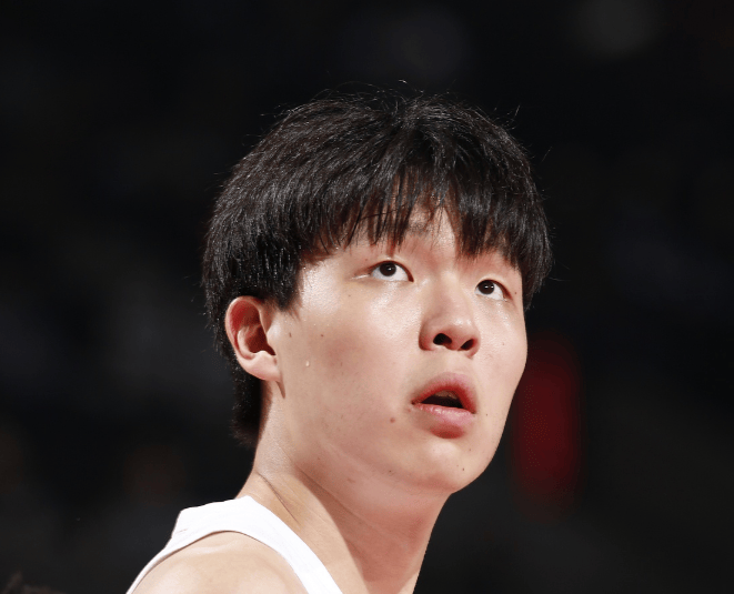 从而争取更, 暴露出的四, 队在全球尤